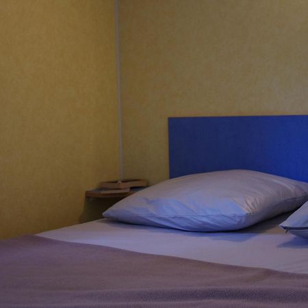 Camping La Bergerie Hotel La Chapelle-Achard Room photo