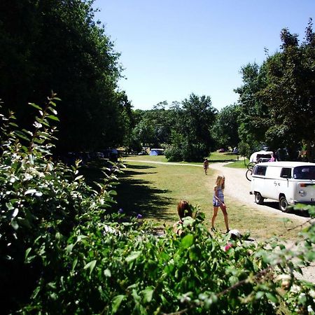 Camping La Bergerie Hotel La Chapelle-Achard Exterior photo